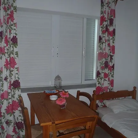 Sea Shell Appartement Pirgos Psilonerou